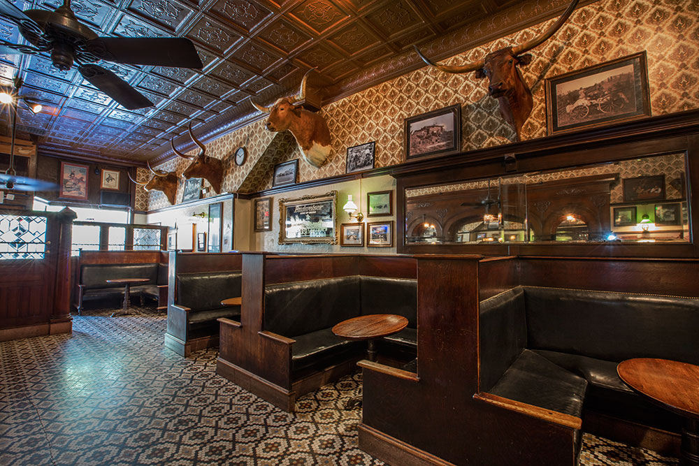 Montana-Bar_Tubbs-Pub_june-17-2016_2008