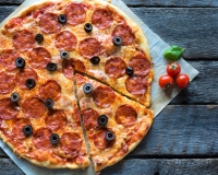 Pepperoni pizza